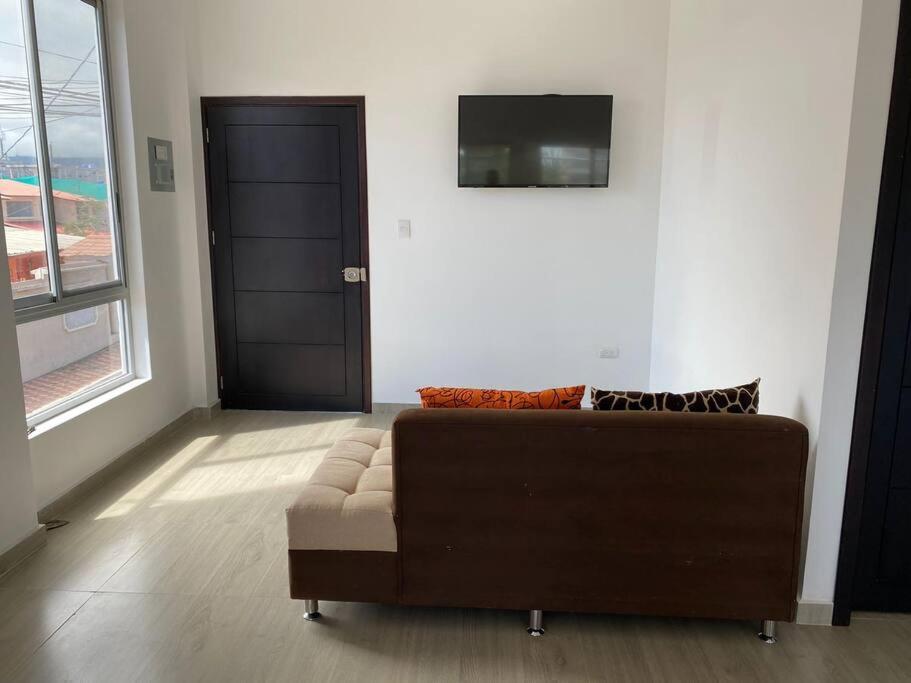 New Apartment In Galapagos, Santa Cruz Island ปูแอร์โตอาโยรา ภายนอก รูปภาพ