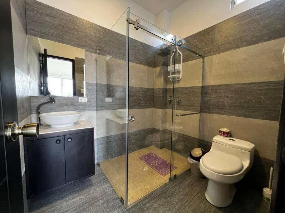 New Apartment In Galapagos, Santa Cruz Island ปูแอร์โตอาโยรา ภายนอก รูปภาพ